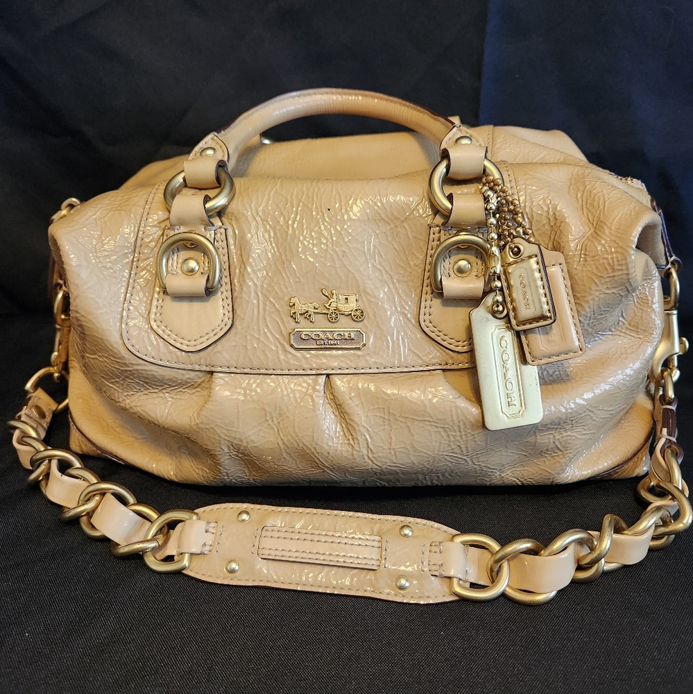 Coach satchel w/shoulder strap